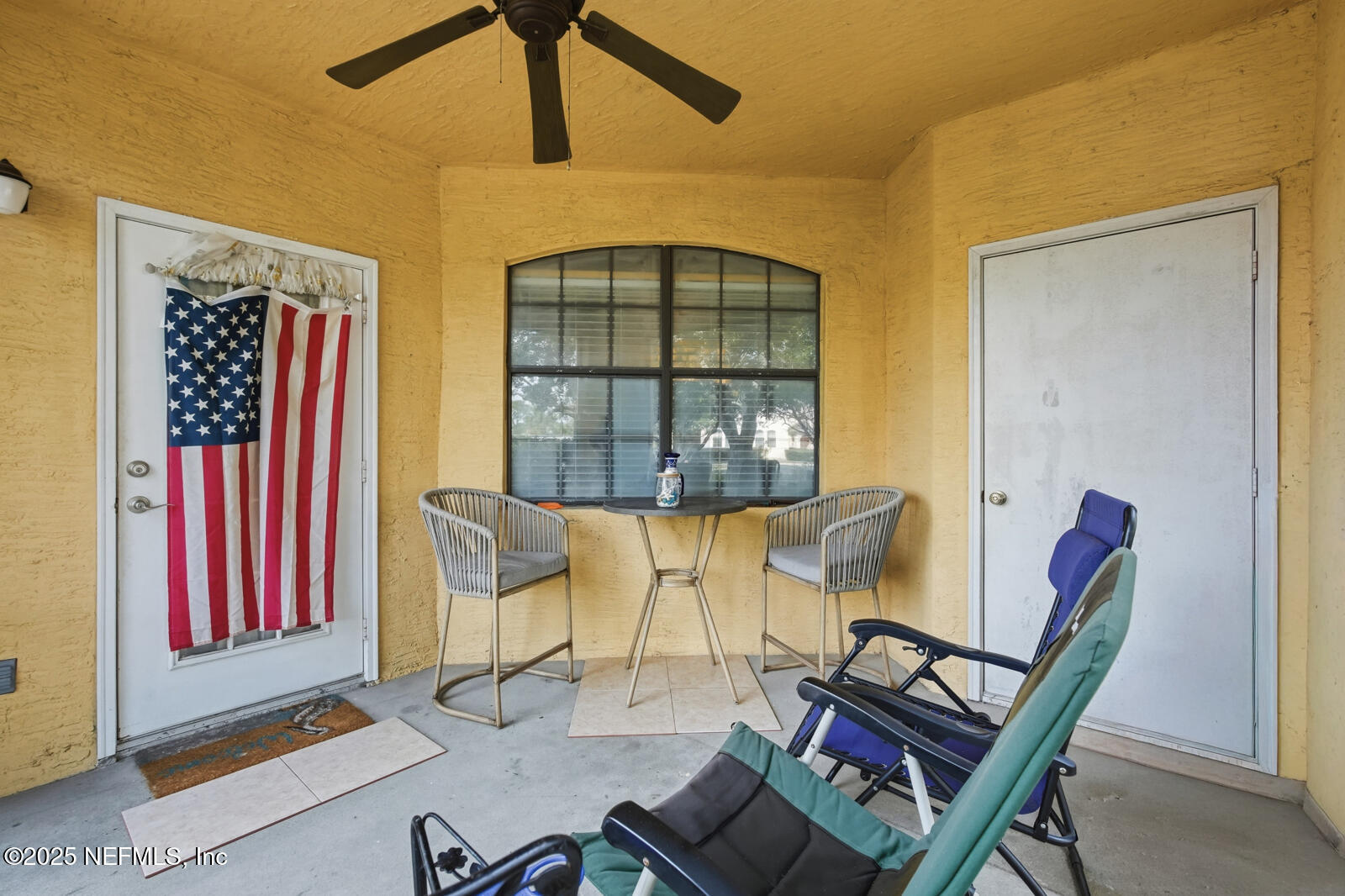 1810 Vista Cove Road St. Augustine, FL 32084 - Photo 42 of 43 a living room with furniture and a window