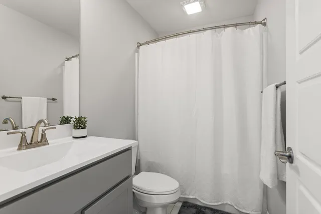 $415,000 | 3910 Obsidian Drive, Champaign, IL 61822