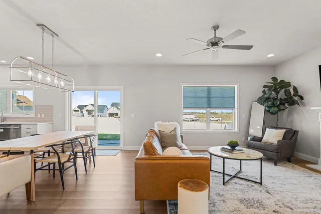 $415,000 | 3910 Obsidian Drive, Champaign, IL 61822