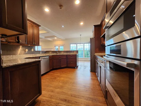 $624,900 | 13903 Vintage View, Abingdon, VA 24210