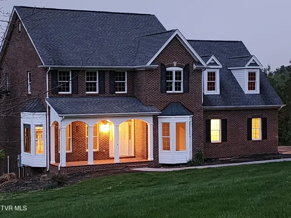 $624,900 | 13903 Vintage View, Abingdon, VA 24210