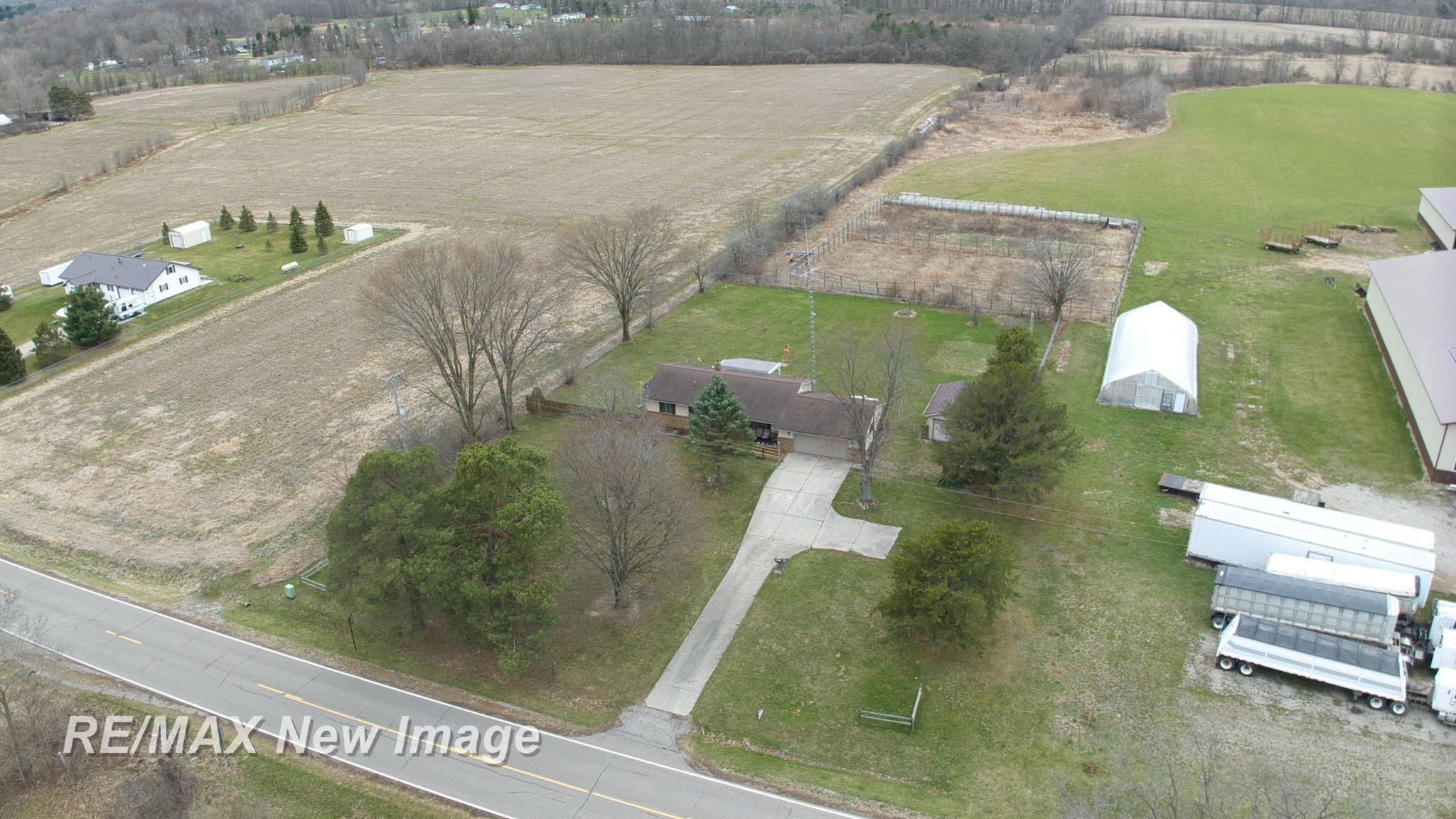 10137 North Vassar Road Mount Morris, MI 48458 - Photo 46 of 53 50171550-97768256-ae6a-44f7-b044-4dff6e2689e2.JPG