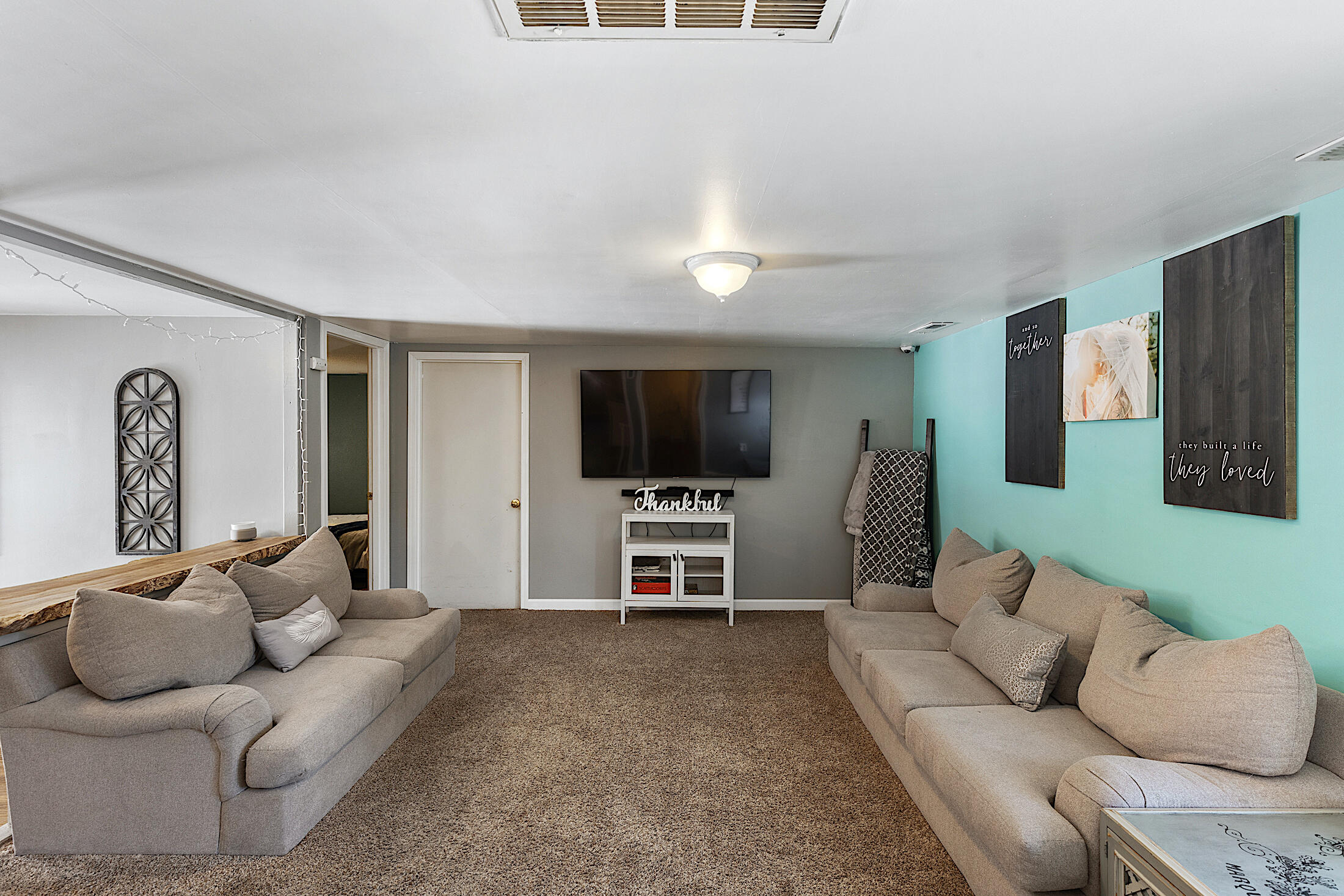 235 Southwest High Street Grants Pass, OR 97526 - Photo 7 of 28 0R1A8292