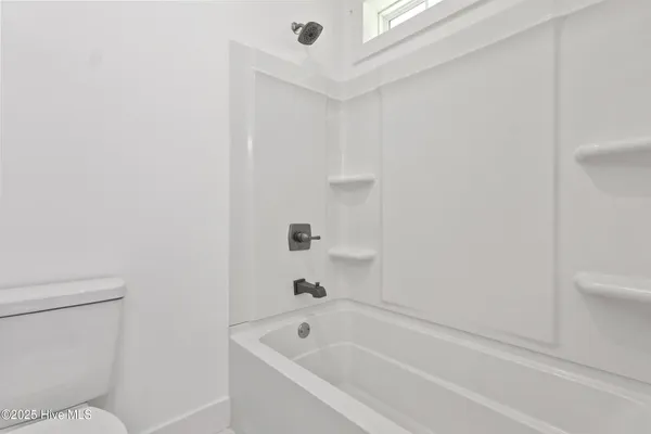 $1,200 | 213 Sanders Street, Tabor City, NC 28463