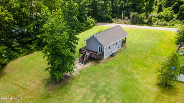 $1,200 | 213 Sanders Street, Tabor City, NC 28463