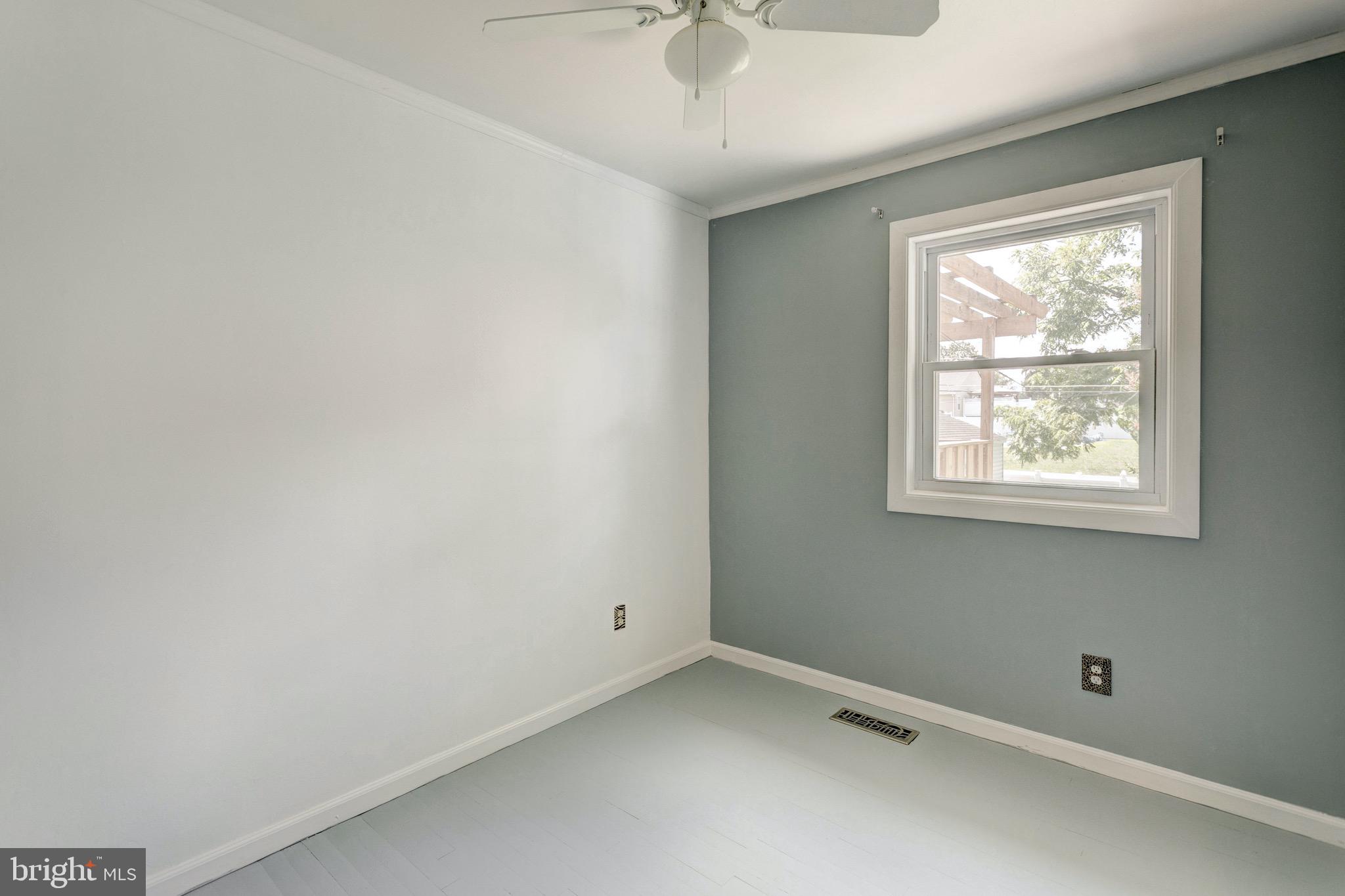 7709 Beekay Road Baltimore, MD 21219 - Photo 15 of 35 Ceiling Fan!