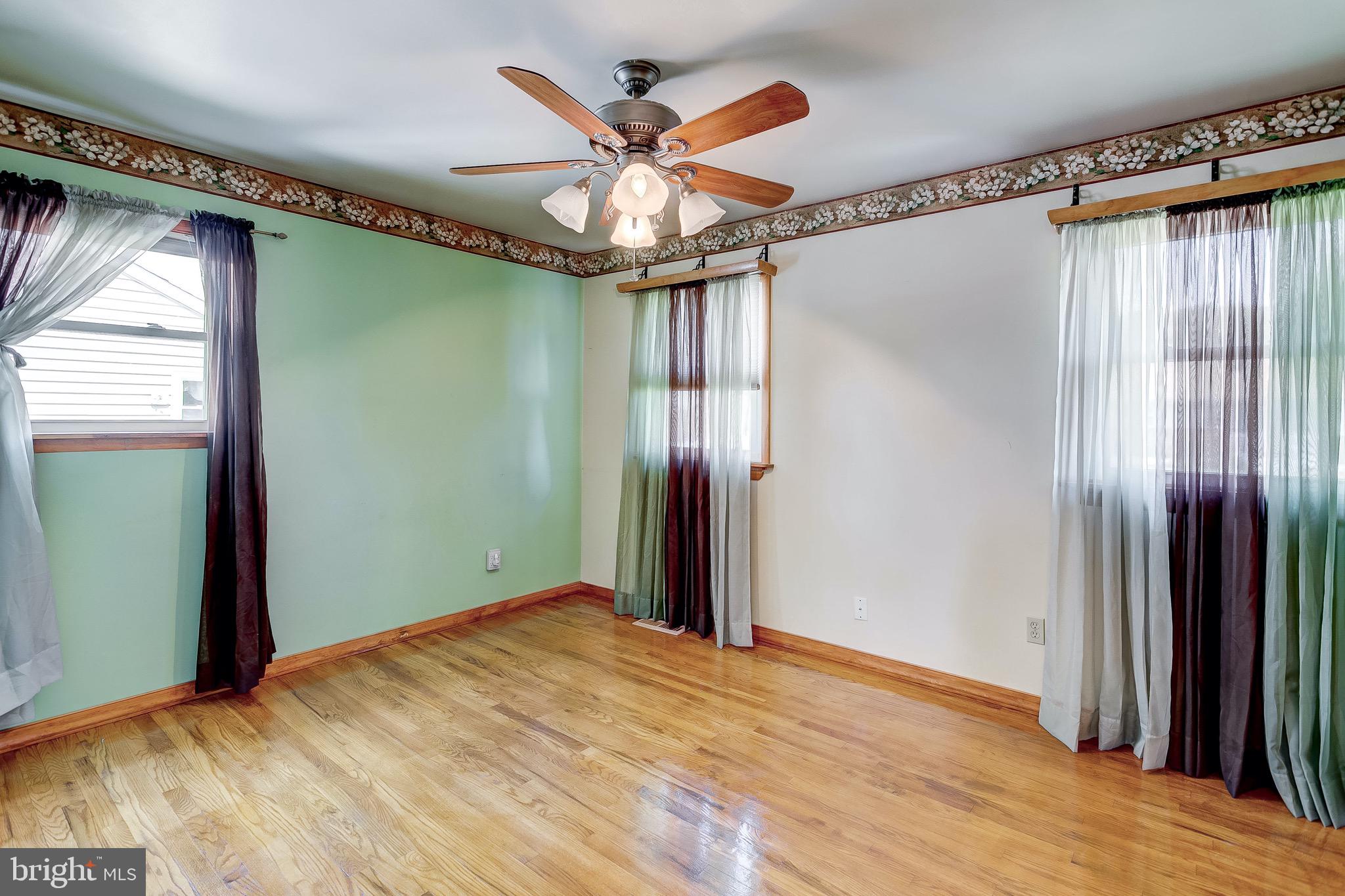 7709 Beekay Road Baltimore, MD 21219 - Photo 19 of 35 Numerous Windows bring in Natural Daylight!