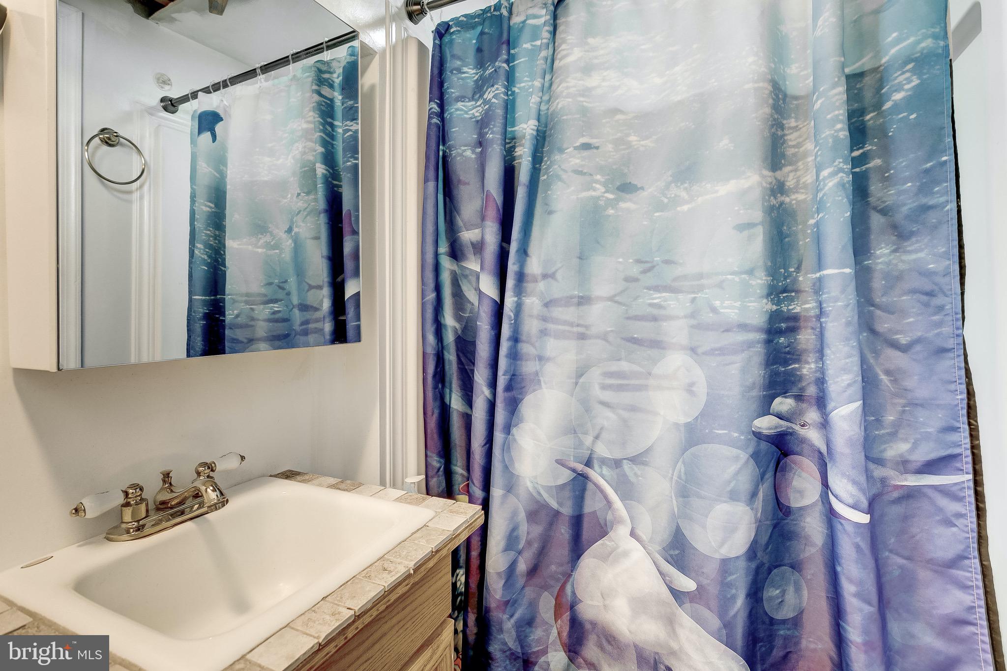 7709 Beekay Road Baltimore, MD 21219 - Photo 30 of 35 Full Bathroom 2!