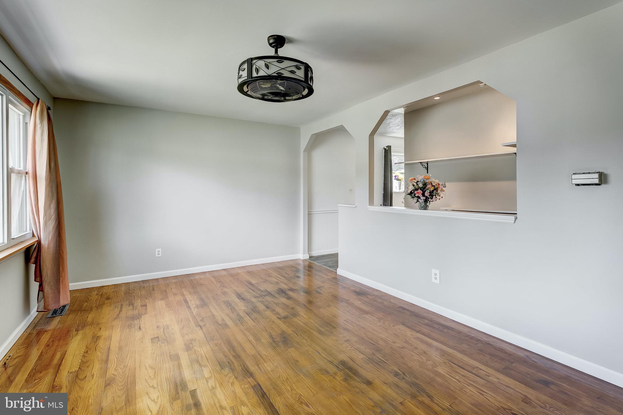 7709 Beekay Road Baltimore, MD 21219 - Photo 5 of 35 Updated Light Fixture! Beautiful Character!