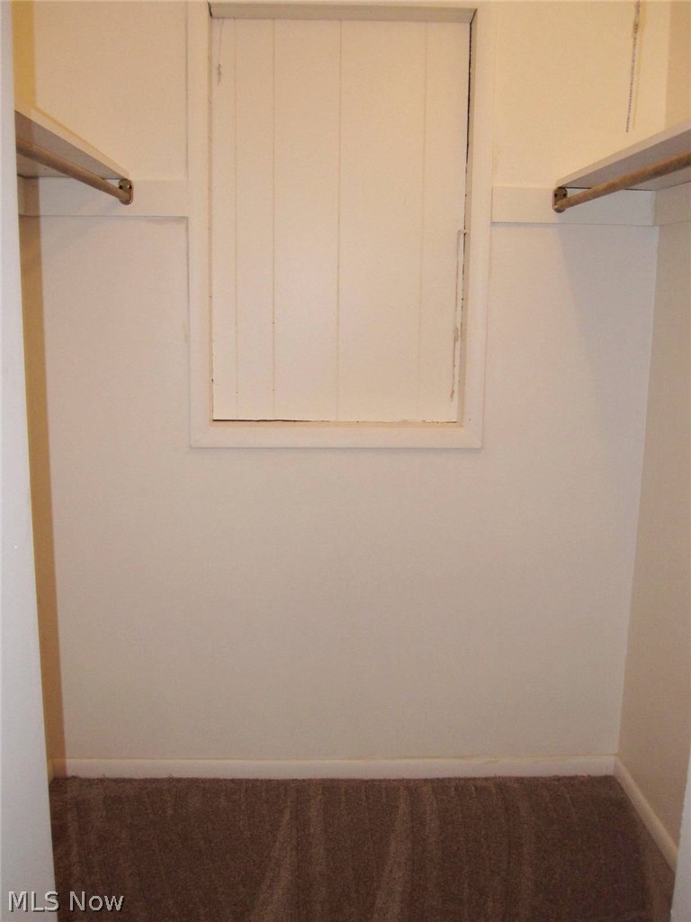 12915 Shadyway Road Cleveland, OH 44125 - Photo 14 of 25 Gallery Image 14