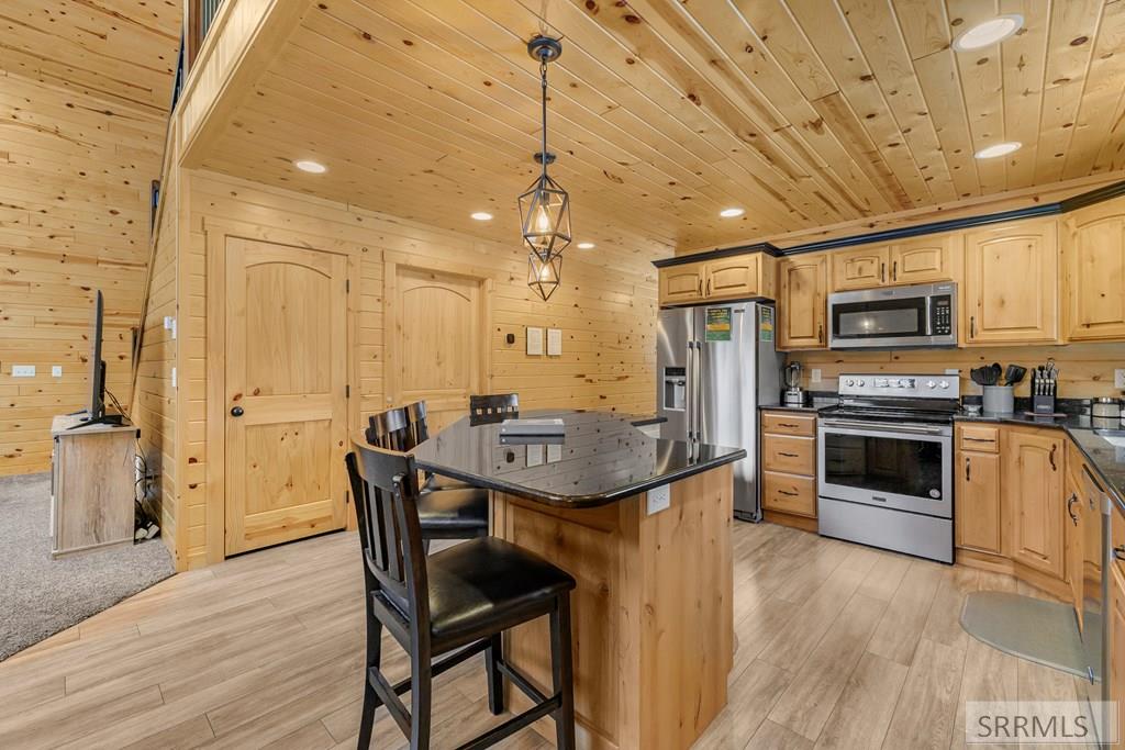 4062 Steelhead Road Island Park, ID 83429 - Photo 16 of 61 Kitchen