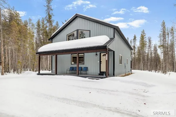 $845,000 | 4062 Steelhead Road, Island Park, ID 83429