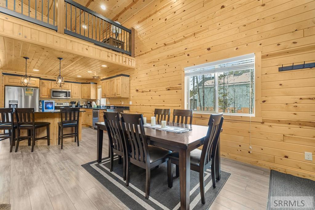 4062 Steelhead Road Island Park, ID 83429 - Photo 22 of 61 Dining