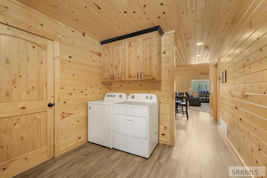 4062 Steelhead Road Island Park, ID 83429 - Photo 25 of 61 Laundry