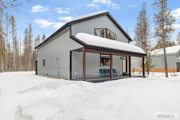 $845,000 | 4062 Steelhead Road, Island Park, ID 83429