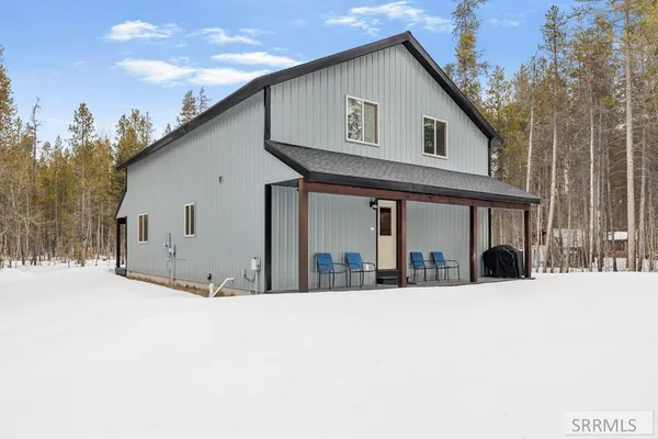 $845,000 | 4062 Steelhead Road, Island Park, ID 83429