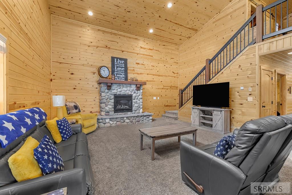4062 Steelhead Road Island Park, ID 83429 - Photo 7 of 61 Living Room