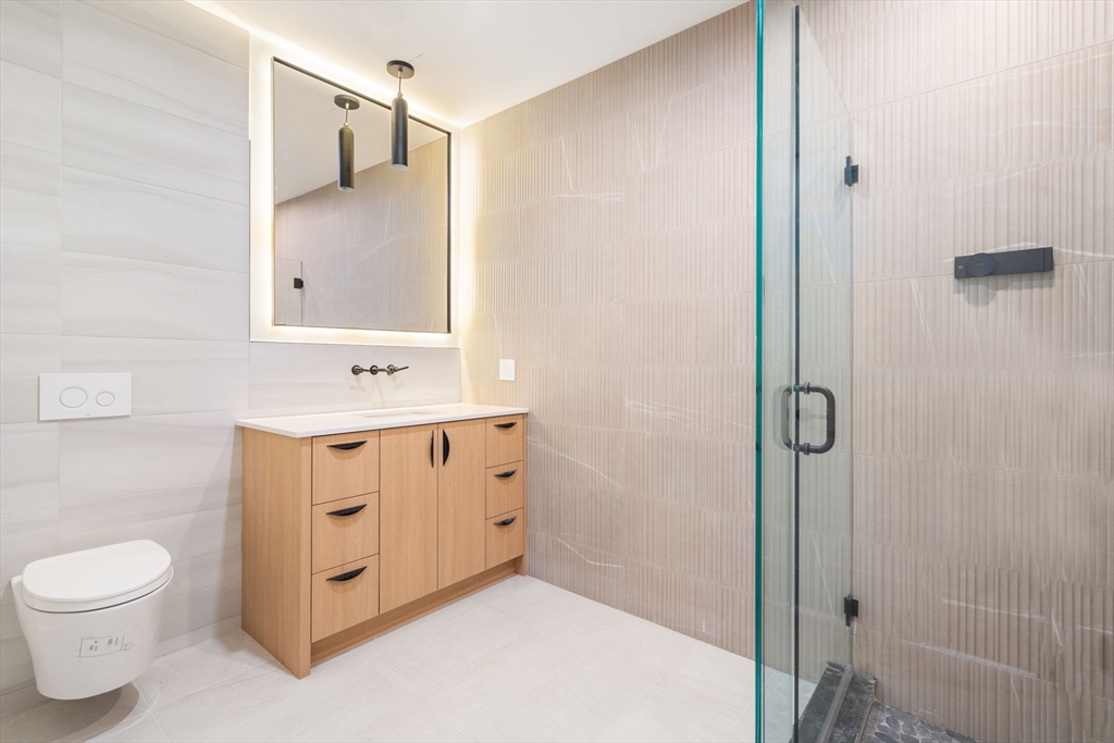 58 Kent, Unit U303 Brookline, MA 02445 - Photo 14 of 23