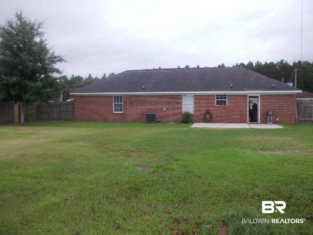 13241 Labradors Run Foley, AL 36535 - Photo 10 of 16 Back of House