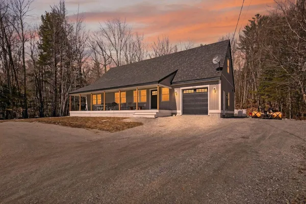 $499,500 | 533 Main Street, Stoneham, ME 04231