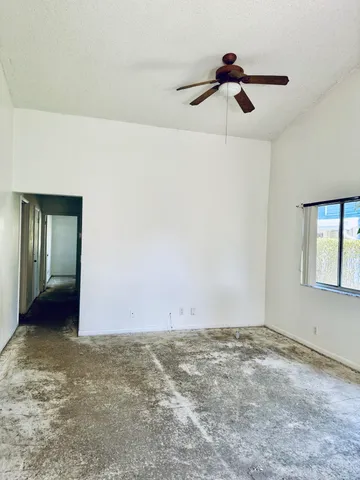 $240,000 | 3795 Island Club Circle East, Unit 10, Lake Worth, FL 33462