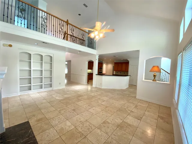 $858,000 | 37518 Edgewater Drive, Pinehurst, TX 77362