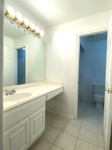 $858,000 | 37518 Edgewater Drive, Pinehurst, TX 77362