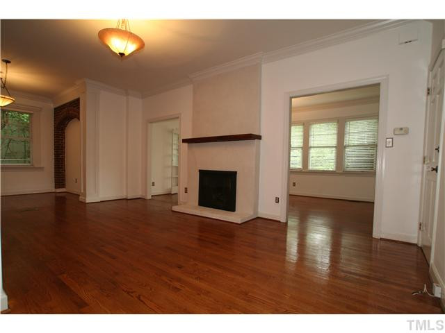 1824 White Oak Road Raleigh, NC 27608 - Photo 6 of 21 Photo 6