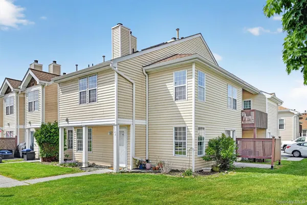 $2,950 | 2722 Whispering Hills Drive, Chester, NY 10918