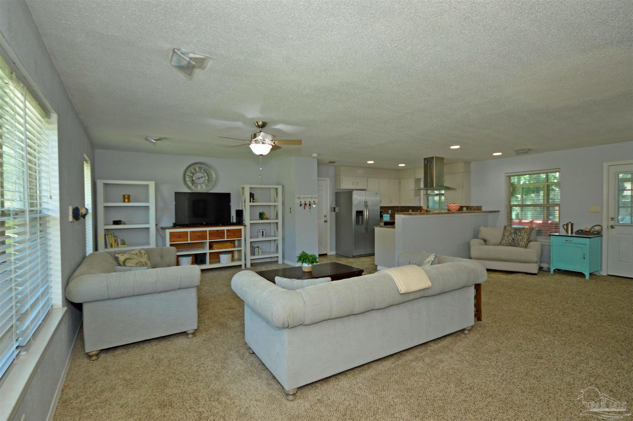 8235 Banberry Road Pensacola, FL 32514 - Photo 12 of 42 Gallery Image 12