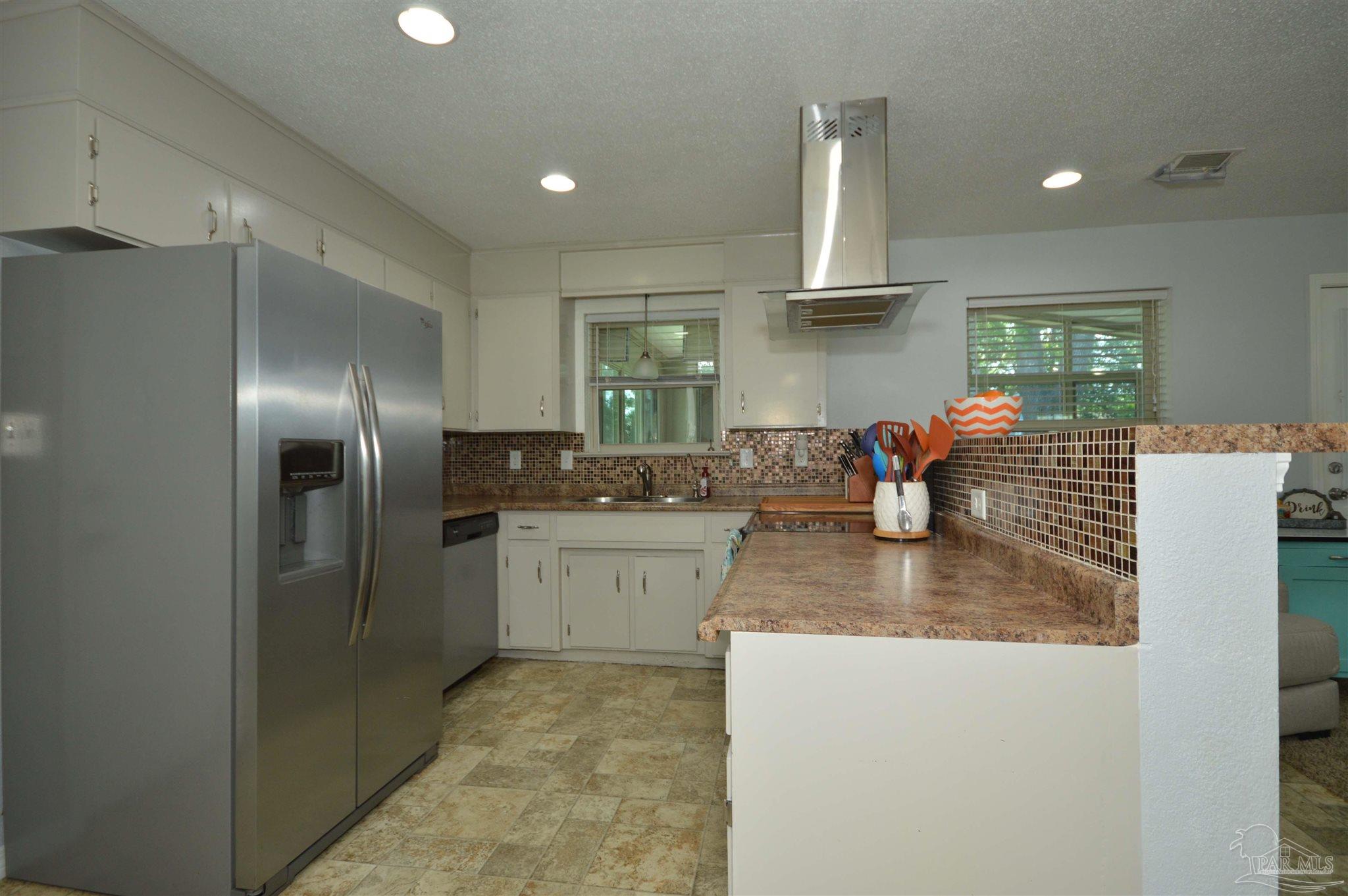 8235 Banberry Road Pensacola, FL 32514 - Photo 18 of 42 Gallery Image 18