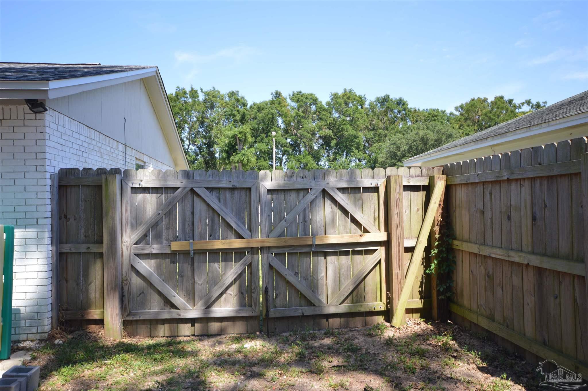 8235 Banberry Road Pensacola, FL 32514 - Photo 40 of 42 Gallery Image 40