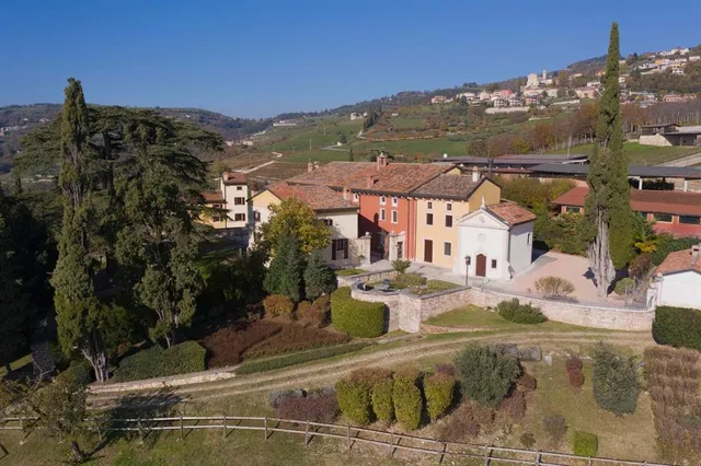 $10,500,000 | 2 Via Pavarana Grezzana Outside Of The Us 37023, Big Rock, Veneto 37023