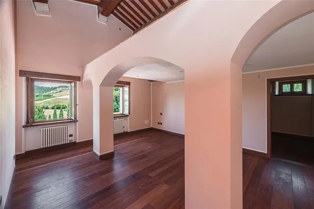 $10,500,000 | 2 Via Pavarana Grezzana Outside Of The Us 37023, Big Rock, Veneto 37023