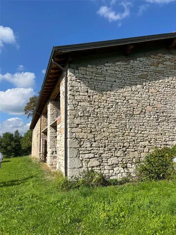 $10,500,000 | 2 Via Pavarana Grezzana Outside Of The Us 37023, Big Rock, Veneto 37023