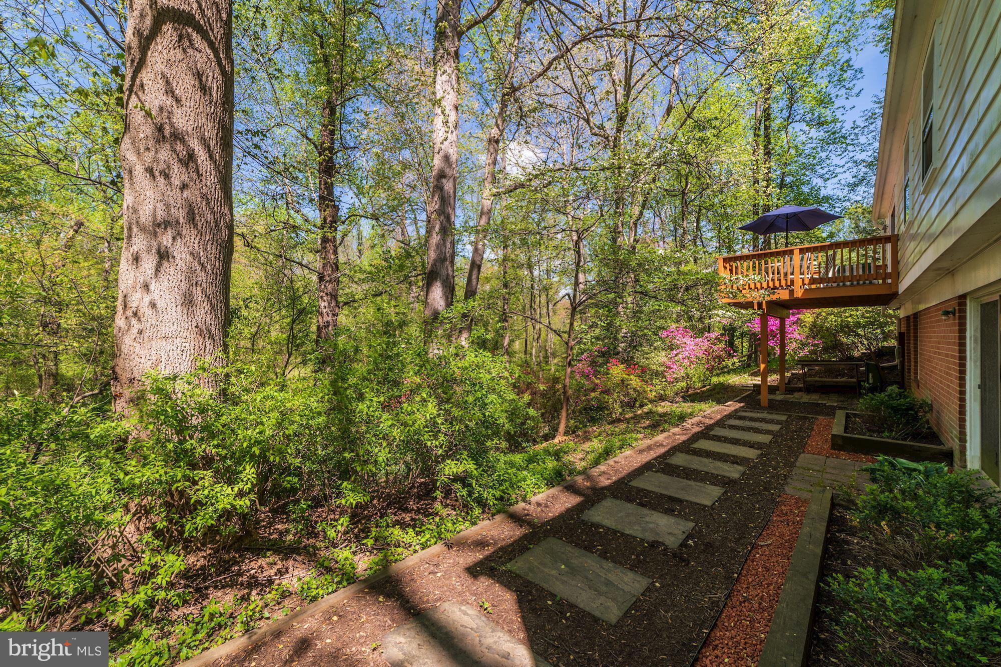 11310 Myrtle Lane Reston, VA 20191 - Photo 31 of 42 a view of a yard with chairs