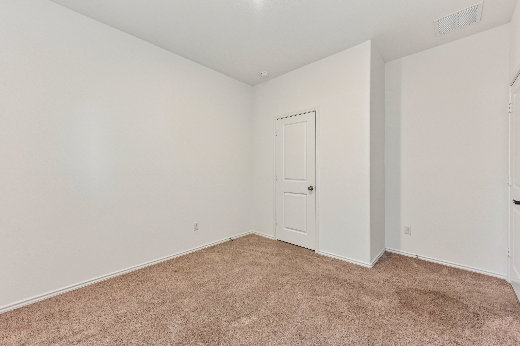 312 The Bad Way Jarrell, TX 76537 - Photo 19 of 38 a view of an empty room