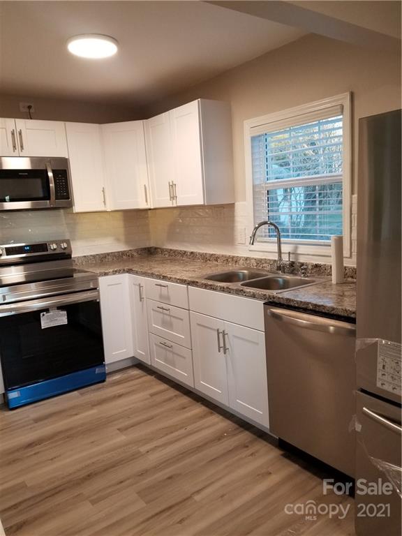 926 Hunter Bridge Road Stony Point, NC 28678 - Photo 8 of 15 Gallery Image 8