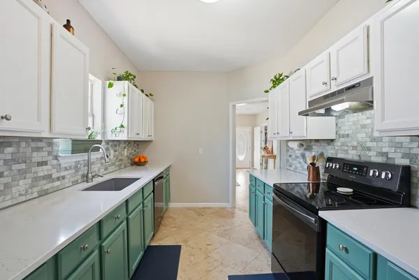 $289,900 | 2457 South Lakeview Drive, Crestview, FL 32536