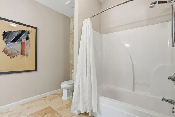 $299,500 | 2457 South Lakeview Drive, Crestview, FL 32536