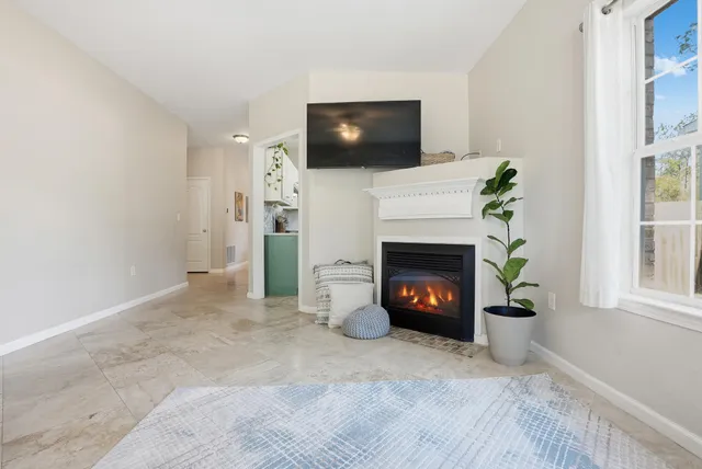 $320,000 | 2457 South Lakeview Drive, Crestview, FL 32536