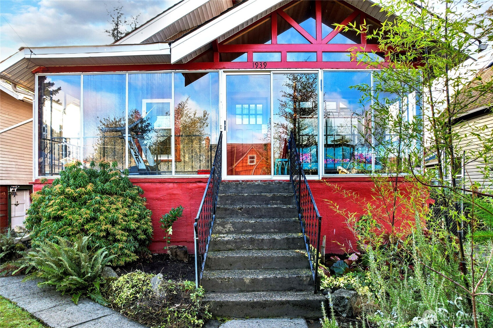1939 Gregory Way Bremerton, WA 98337 - Photo 2 of 36 a view of an chairs and front of house