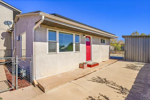 $399,900 | 1015 East 3rd Street, Pueblo, CO 81001