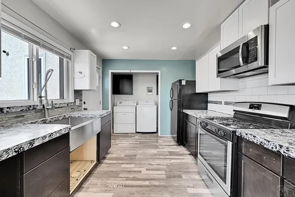 $399,900 | 1015 East 3rd Street, Pueblo, CO 81001