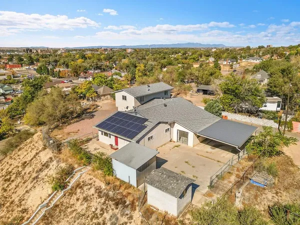 $399,900 | 1015 East 3rd Street, Pueblo, CO 81001