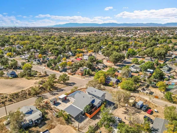 $399,900 | 1015 East 3rd Street, Pueblo, CO 81001