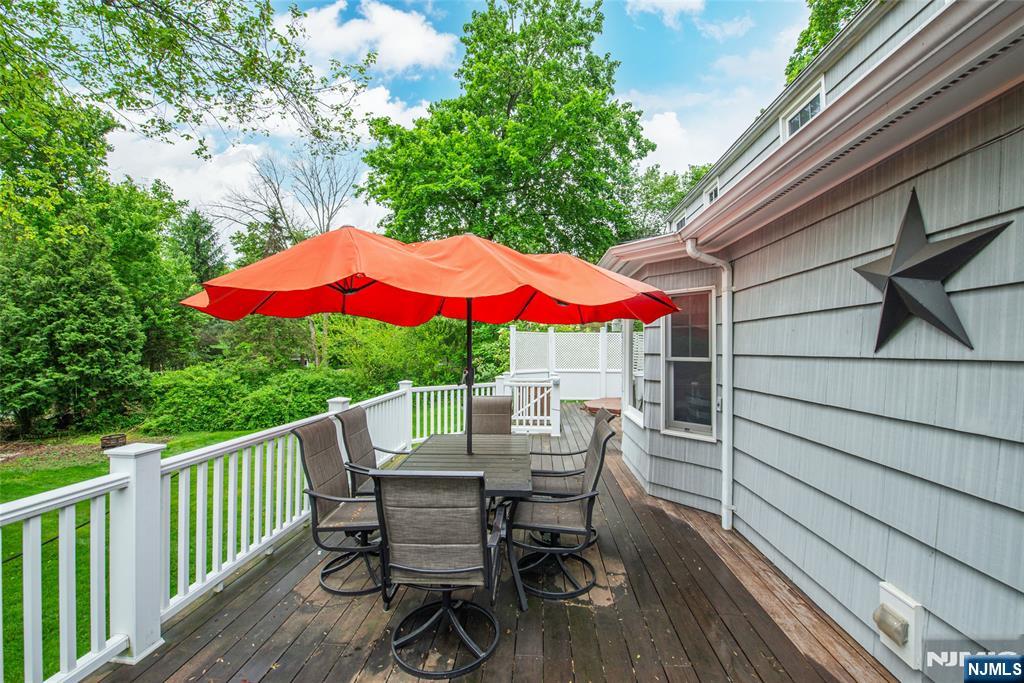12 Yorke Road Mountain Lakes, NJ 07046 - Photo 25 of 31