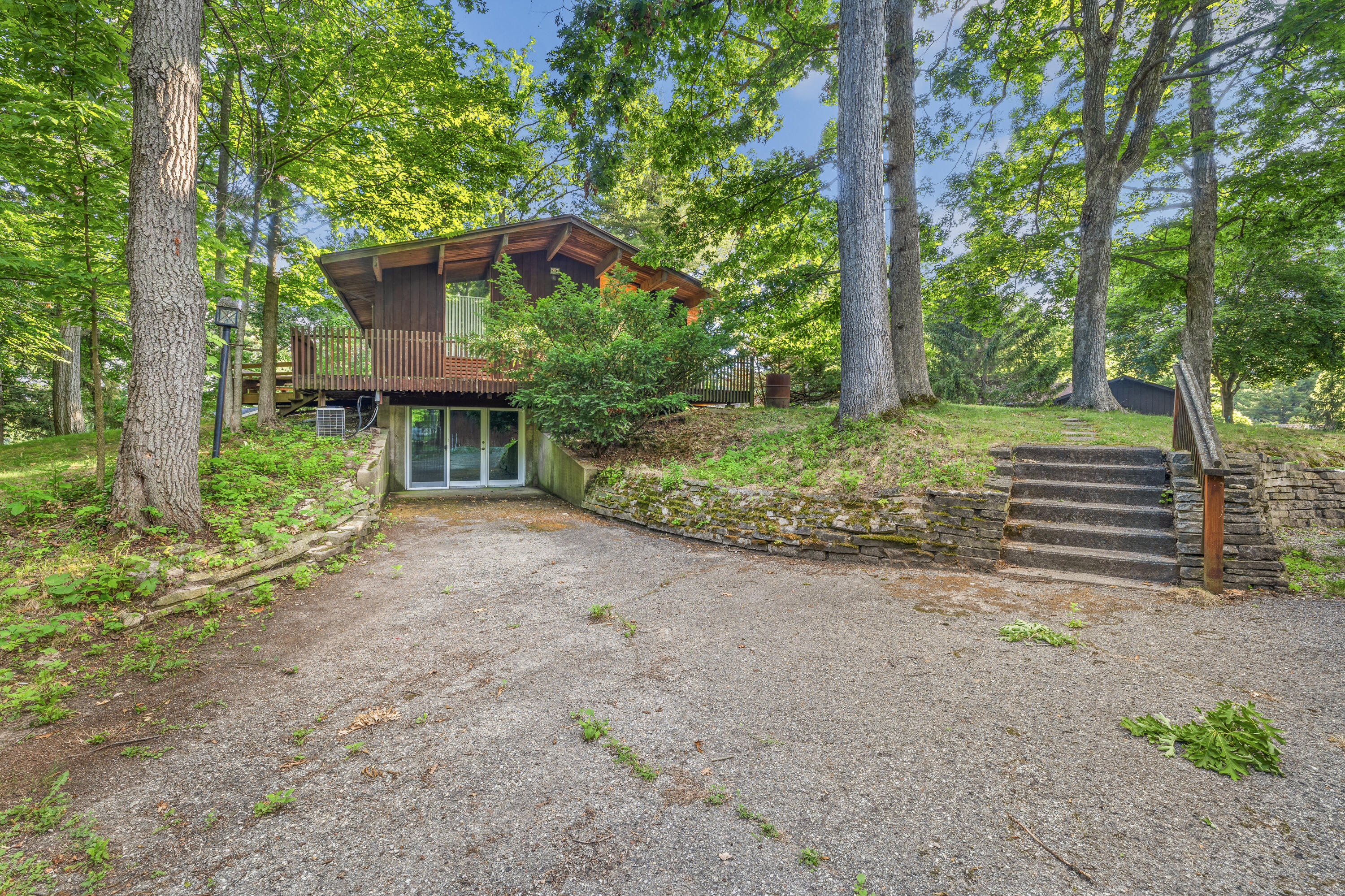 N2335 Main Road Linn, WI 53147 - Photo 5 of 20 16