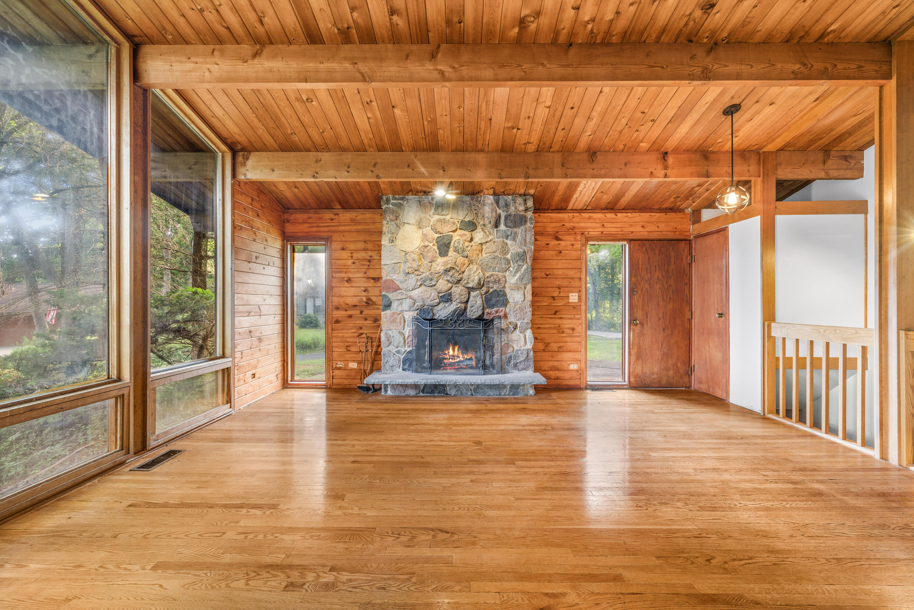 N2335 Main Road Linn, WI 53147 - Photo 10 of 20 06 (2)