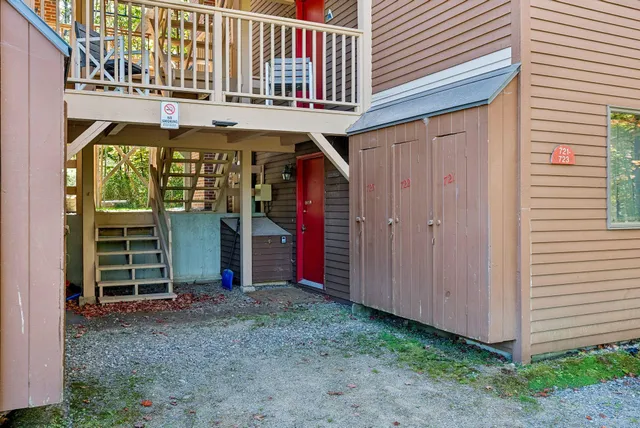 $769,000 | 723 Webber Street, Unit 723, Carrabassett Valley, ME 04947